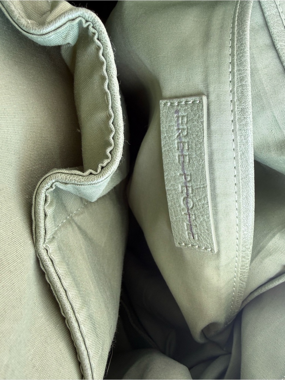 Free people slouchy carryall hobo Bag in sage - Picture 7 of 9